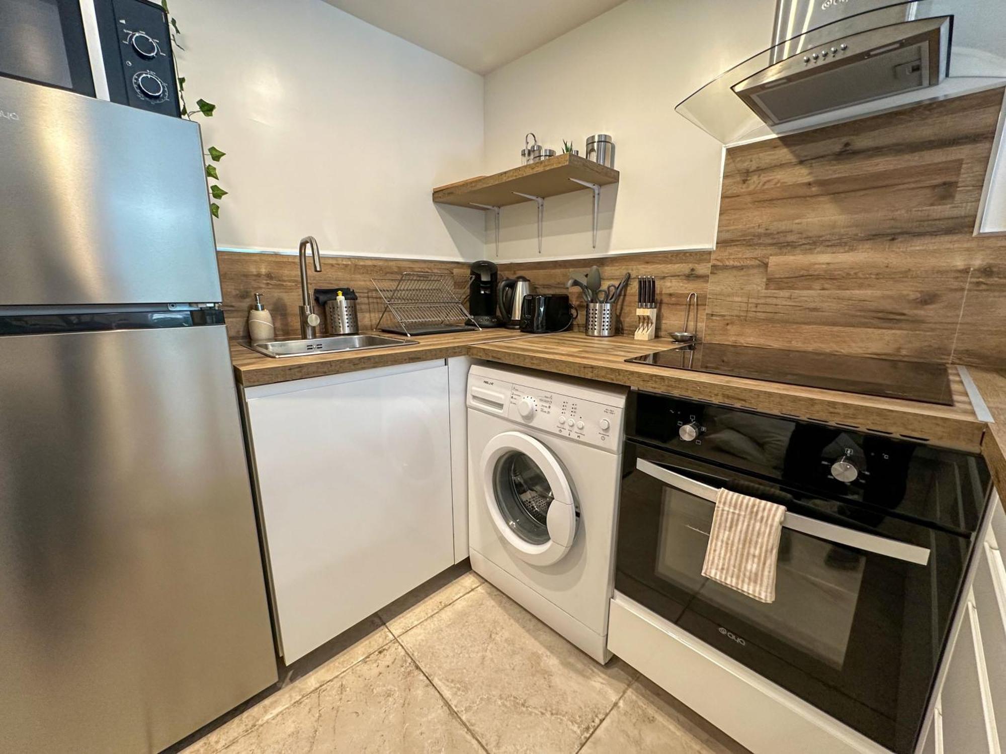 Cosy Madrid, Appartement Proche De La Mer Cannes Exterior foto