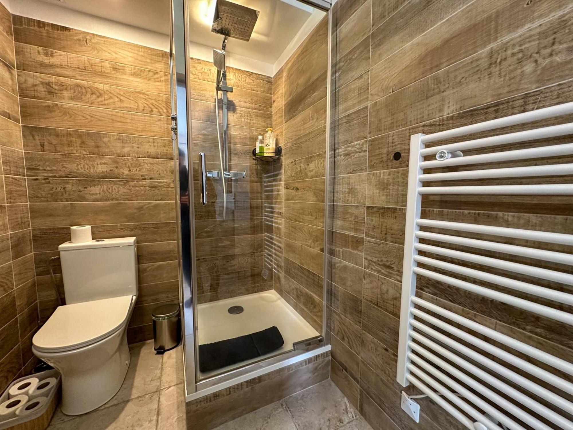 Cosy Madrid, Appartement Proche De La Mer Cannes Exterior foto